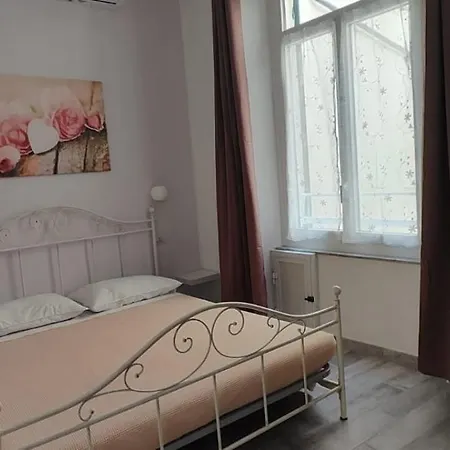 Frühstückspension Le Quattro Stagioni Genua